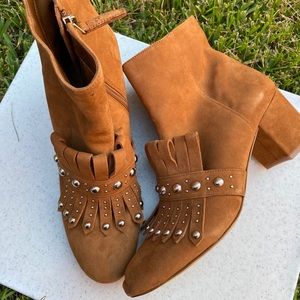 Nine West brown booties